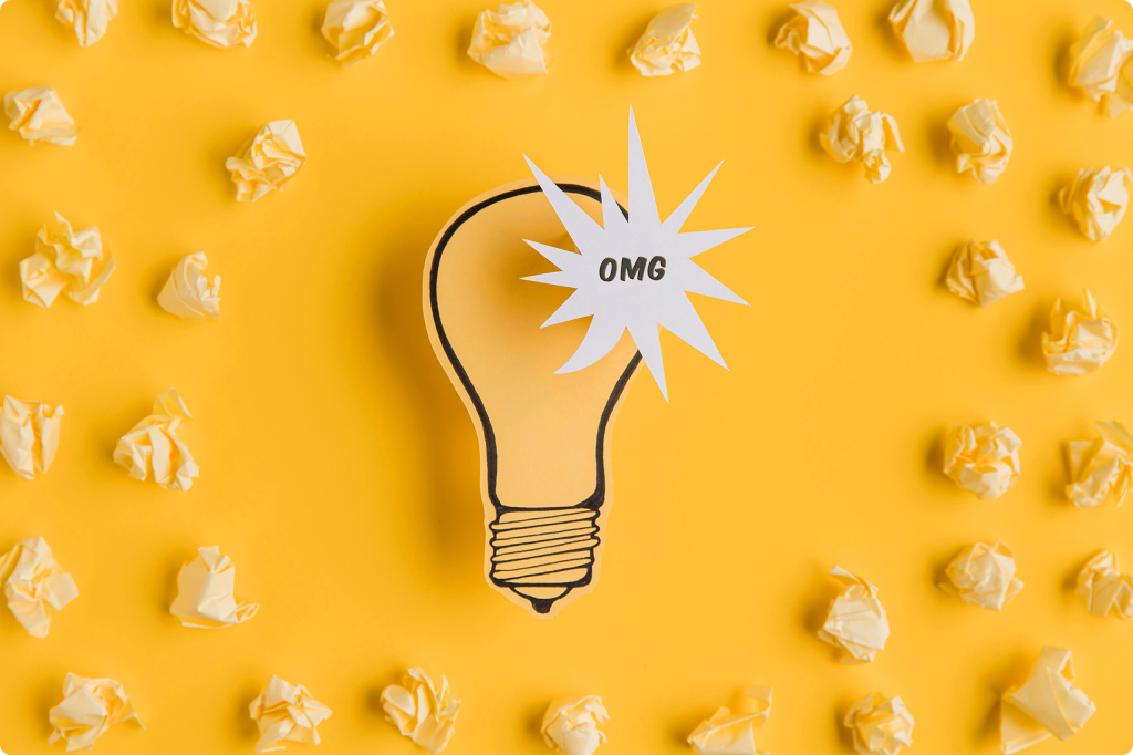 frame-motolite-paper-with-ligh-bulb 1.png